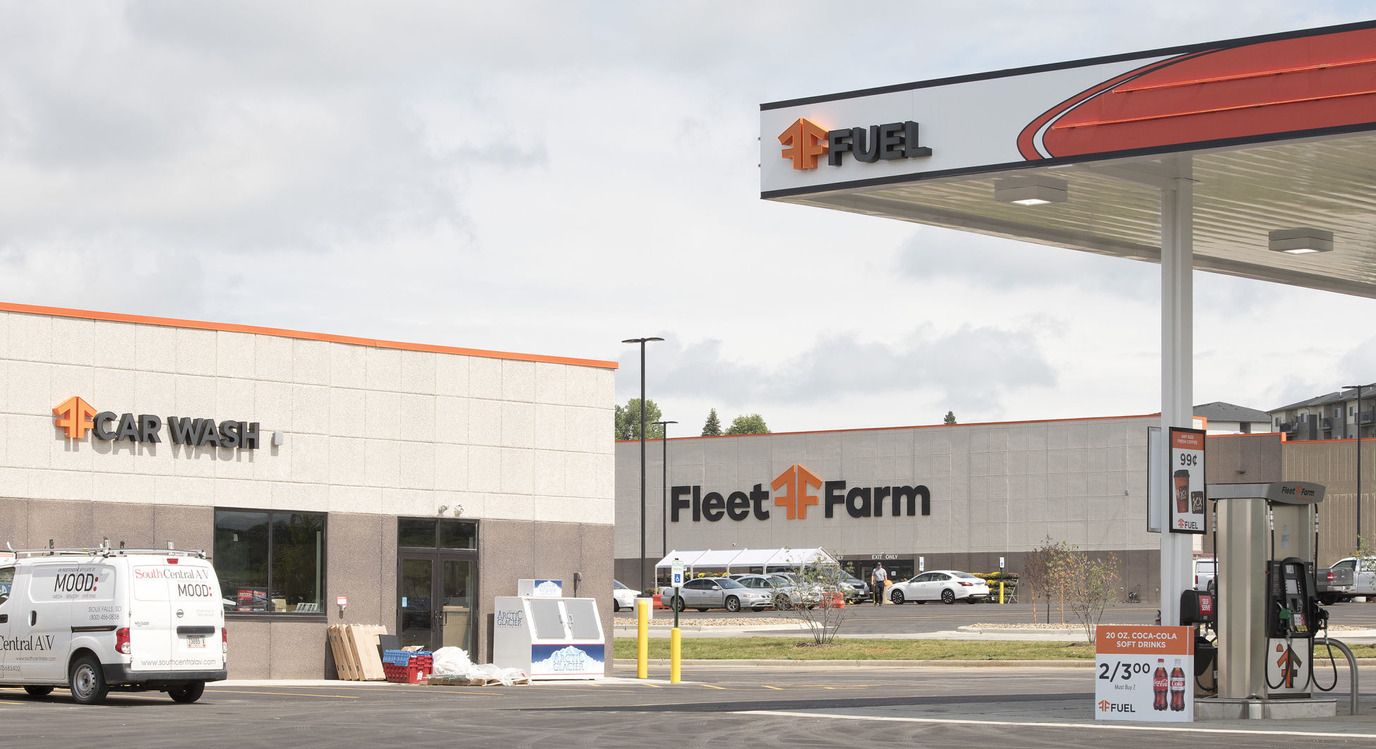 Fleet Farm opening